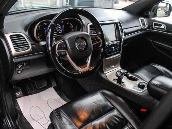 Jeep Grand Cherokee IV (WK2) Рестайлинг с пробегом 2013 года, цена 2 102 500 рублей, 199044 км, внедорожник, Автокод Объявления