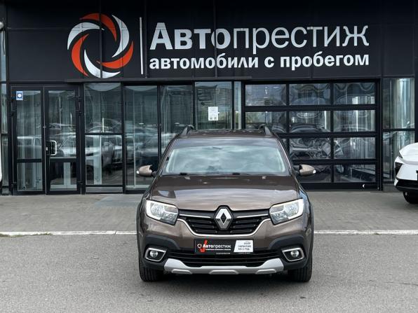 Renault Sandero II Рестайлинг с пробегом 2020 года, цена 1 049 000 рублей, 50300 км, хэтчбек, Автокод Объявления