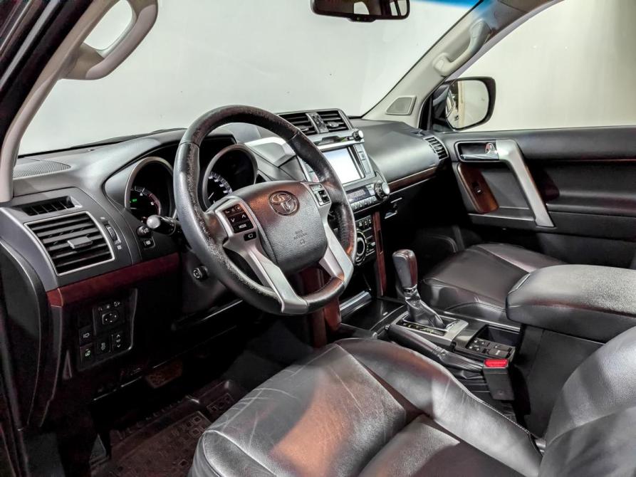 Toyota Land Cruiser Prado 150 Series Рестайлинг 1 Химки  - изображение 16
