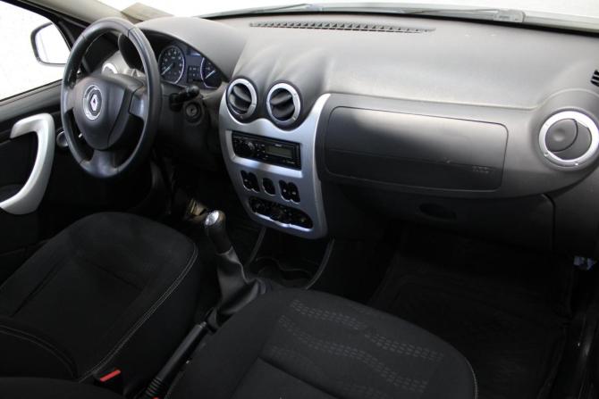 Renault Sandero I с пробегом 2014 года, цена 645 000 рублей, 145866 км, хэтчбек, Автокод Объявления