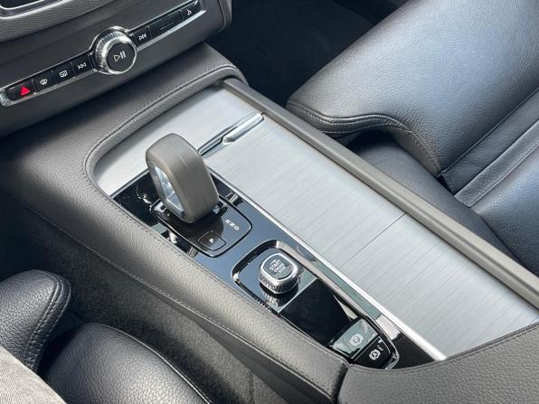Volvo XC90 II Рестайлинг 1 с пробегом 2021 года, цена 4 890 000 рублей, 117000 км, внедорожник, Автокод Объявления