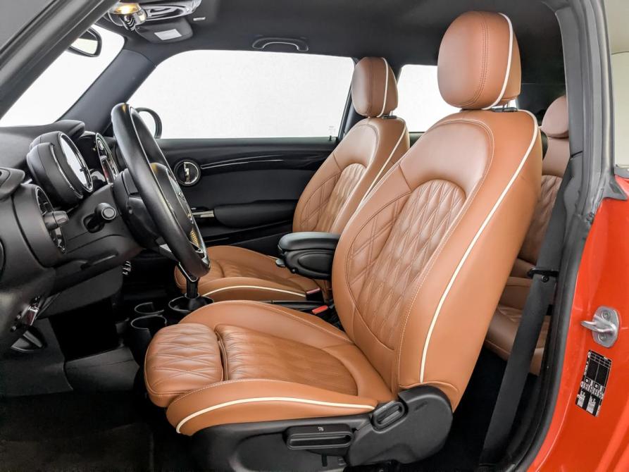 Mini Hatch III (F55/F56) Рестайлинг Москва  - изображение 20