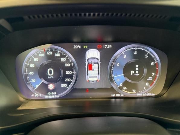 Volvo XC40 I с пробегом 2021 года, цена 3 175 900 рублей, 101849 км, внедорожник, Автокод Объявления