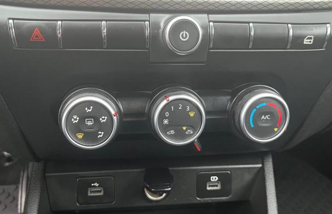 Lada (ВАЗ) Vesta I Рестайлинг (NG) с пробегом 2023 года, цена 1 270 000 рублей, 40063 км, седан, Автокод Объявления