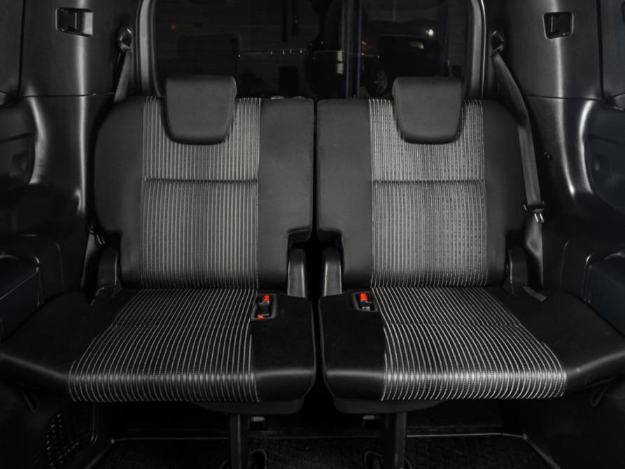Toyota Noah III (R80) Рестайлинг Тюмень  - изображение 12