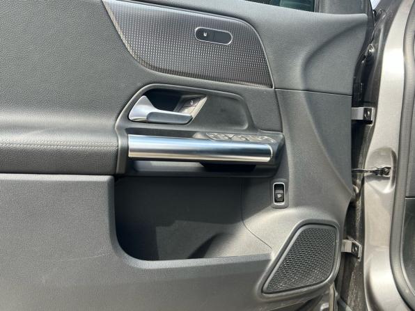 Mercedes-Benz GLA II (H247) с пробегом 2020 года, цена 3 490 000 рублей, 79521 км, внедорожник, Автокод Объявления