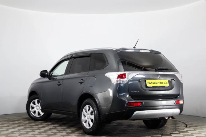 Mitsubishi Outlander III с пробегом 2014 года, цена 1 399 000 рублей, 235994 км, внедорожник, Автокод Объявления