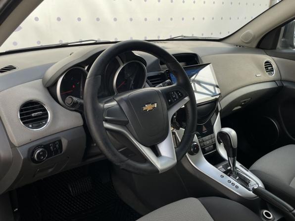 Chevrolet Cruze I с пробегом 2010 года, цена 695 000 рублей, 197560 км, седан, Автокод Объявления
