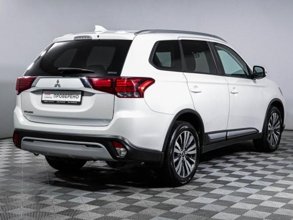 Mitsubishi Outlander III Рестайлинг 3 с пробегом 2020 года, цена 2 198 000 рублей, 120650 км, внедорожник, Автокод Объявления