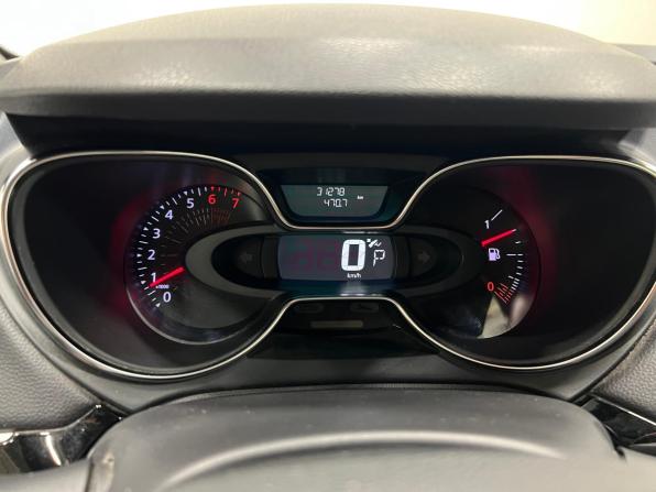 Renault Kaptur I Рестайлинг с пробегом 2021 года, цена 1 750 000 рублей, 31000 км, внедорожник, Автокод Объявления