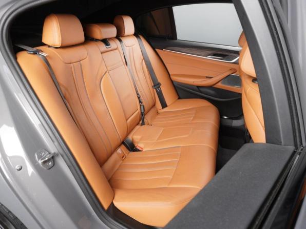 BMW 5 серии VII (G30/G31/G38) Рестайлинг с пробегом 2021 года, цена 5 499 000 рублей, 40412 км, седан, Автокод Объявления