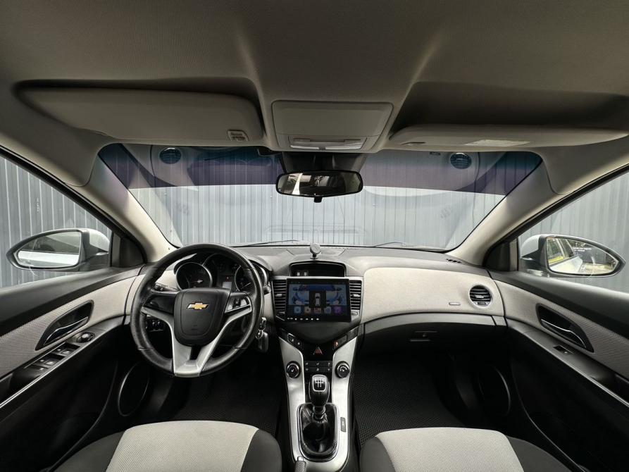 Chevrolet Cruze I Ижевск  - изображение 12