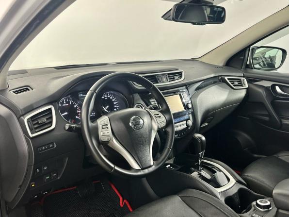 Nissan Qashqai II с пробегом 2016 года, цена 1 620 000 рублей, 158672 км, внедорожник, Автокод Объявления