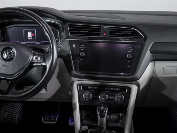 Volkswagen Tiguan II с пробегом 2020 года, цена 3 690 000 рублей, 88926 км, внедорожник, Автокод Объявления