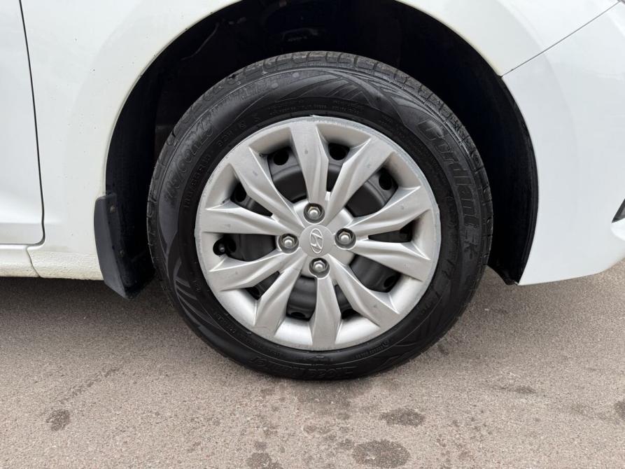 Hyundai Solaris II Воронеж  - изображение 12