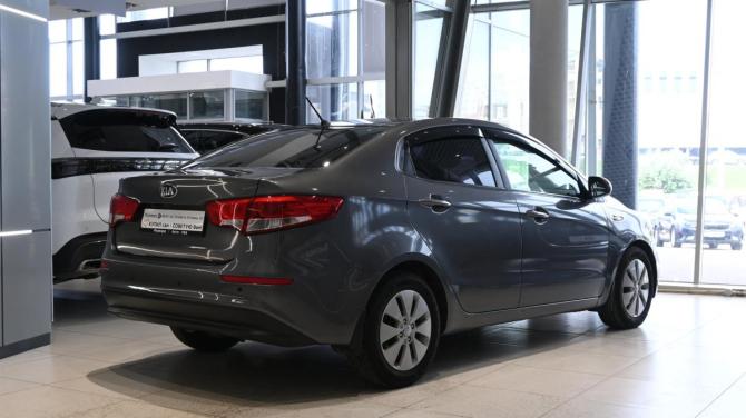 Kia Rio III Рестайлинг с пробегом 2015 года, цена 1 045 000 рублей, 130692 км, седан, Автокод Объявления