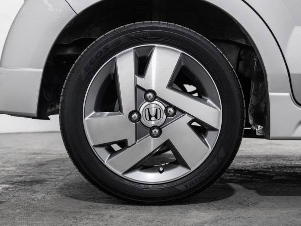 Honda Zest с пробегом 2010 года, цена 785 000 рублей, 37397 км, хэтчбек, Автокод Объявления