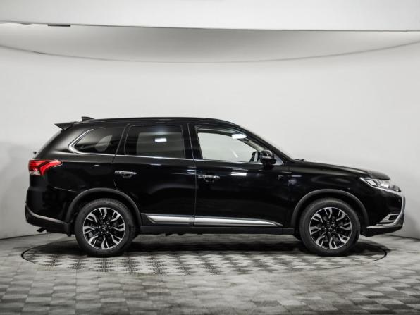Mitsubishi Outlander III Рестайлинг 3 с пробегом 2021 года, цена 2 950 000 рублей, 63400 км, внедорожник, Автокод Объявления