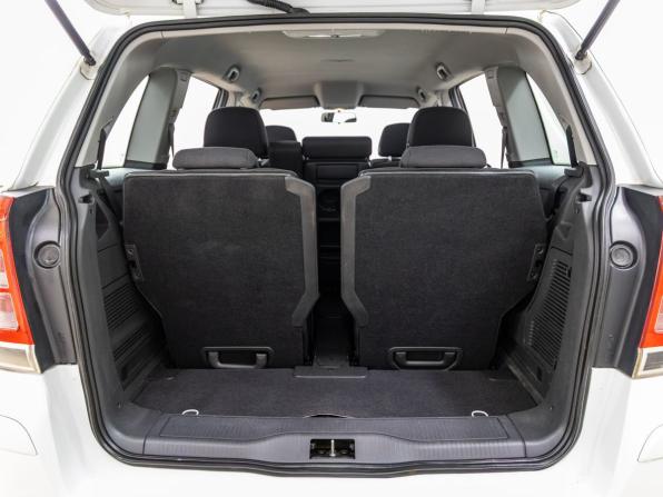 Opel Zafira B Рестайлинг с пробегом 2012 года, цена 778 000 рублей, 174924 км, компактвэн, Автокод Объявления