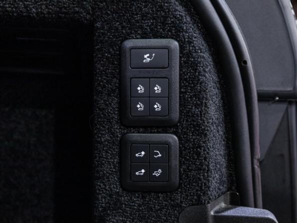 Land Rover Range Rover IV Рестайлинг с пробегом 2019 года, цена 8 499 700 рублей, 76000 км, внедорожник, Автокод Объявления