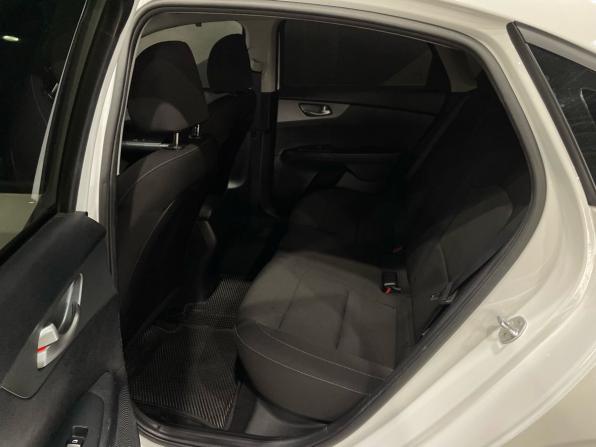 Kia Cerato IV с пробегом 2018 года, цена 1 350 000 рублей, 143347 км, седан, Автокод Объявления