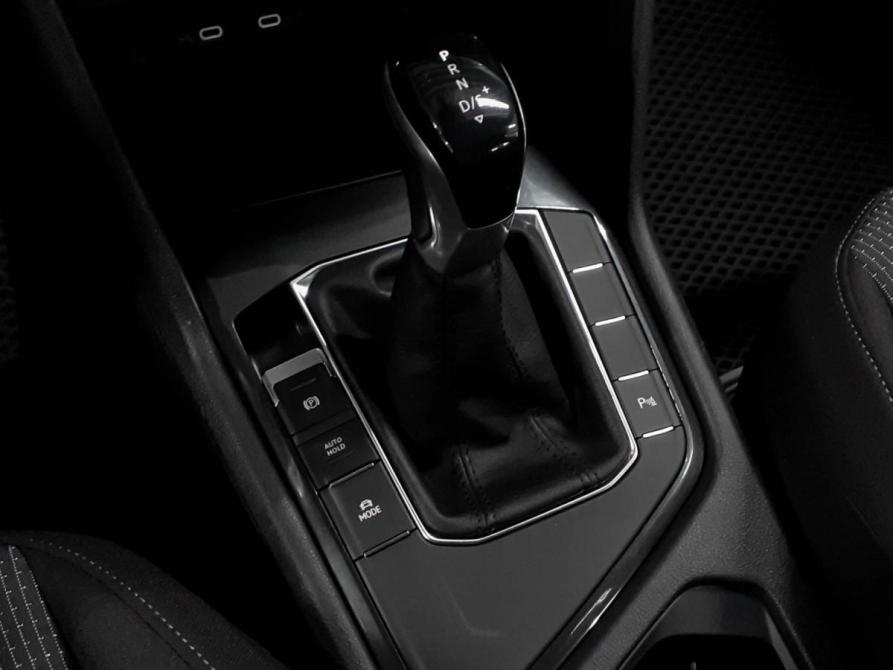 Volkswagen Tiguan II Рестайлинг Москва  - изображение 18