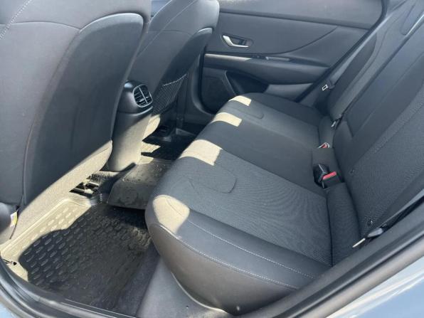 Hyundai Elantra VII (CN7) с пробегом 2022 года, цена 2 114 382 рубля, 54000 км, седан, Автокод Объявления