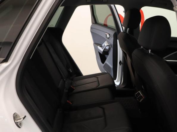 Audi Q3 II (F3) с пробегом 2021 года, цена 3 649 000 рублей, 49960 км, внедорожник, Автокод Объявления