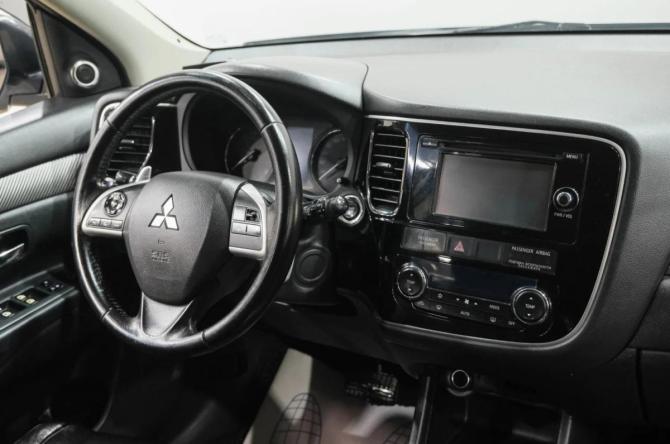 Mitsubishi Outlander III с пробегом 2013 года, цена 1 829 000 рублей, 218000 км, внедорожник, Автокод Объявления