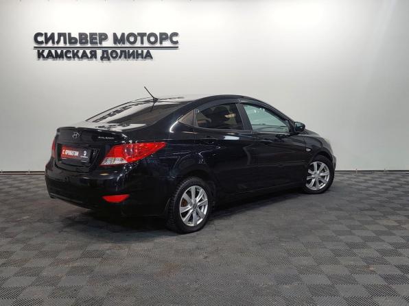 Hyundai Solaris I с пробегом 2013 года, цена 770 000 рублей, 127000 км, седан, Автокод Объявления