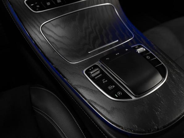 Mercedes-Benz E-Класс V (W213 S213 C238) Рестайлинг с пробегом 2021 года, цена 5 150 000 рублей, 59378 км, седан, Автокод Объявления