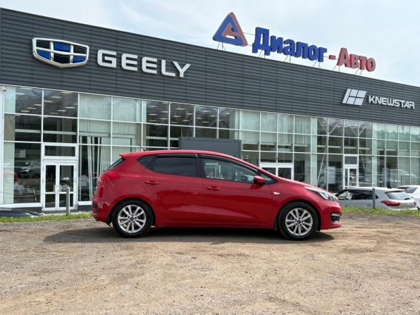 Kia Ceed II Рестайлинг с пробегом 2015 года, цена 1 376 000 рублей, 135806 км, хэтчбек, Автокод Объявления