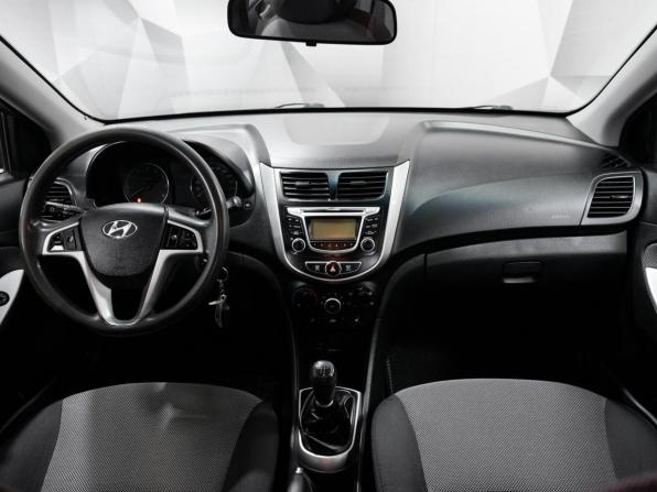 Hyundai Solaris I с пробегом 2014 года, цена 832 000 рублей, 133496 км, седан, Автокод Объявления