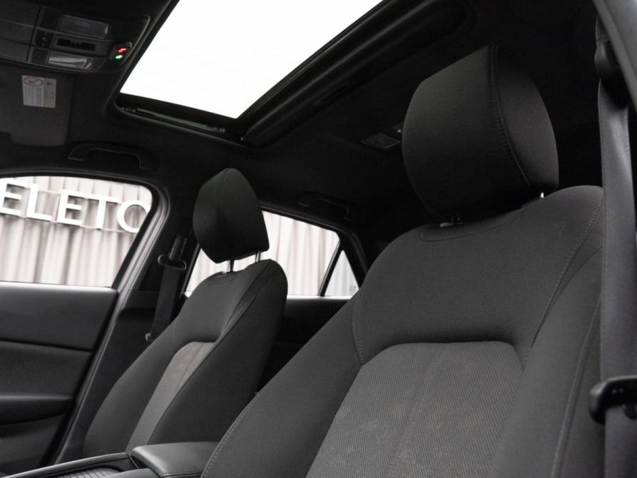 Mazda CX-4 I Рестайлинг Москва  - изображение 12