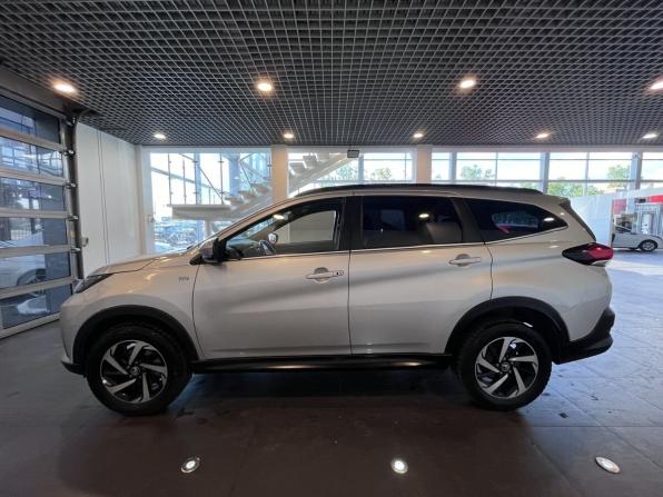 Toyota Rush II с пробегом 2022 года, цена 2 250 000 рублей, 112486 км, внедорожник, Автокод Объявления