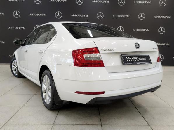 Skoda Octavia III (A7) Рестайлинг с пробегом 2019 года, цена 1 375 000 рублей, 92770 км, лифтбек, Автокод Объявления