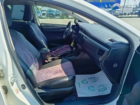 Toyota Corolla XI (E160 E170 E180) с пробегом 2013 года, цена 1 050 000 рублей, 231372 км, седан, Автокод Объявления