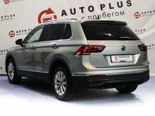 Volkswagen Tiguan II Рестайлинг с пробегом 2020 года, цена 3 139 000 рублей, 59427 км, внедорожник, Автокод Объявления