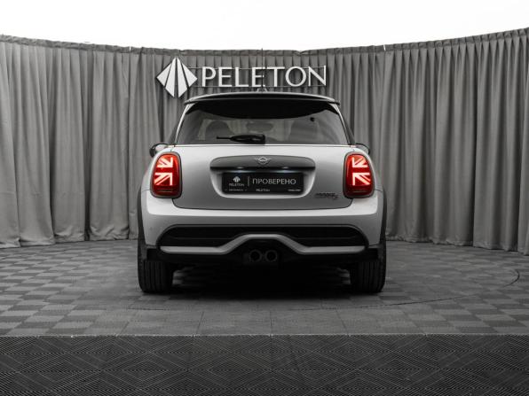 Mini Hatch III (F55/F56) Рестайлинг 2 с пробегом 2022 года, цена 3 890 000 рублей, 17160 км, хэтчбек, Автокод Объявления