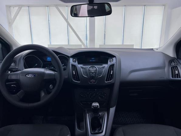 Ford Focus III с пробегом 2013 года, цена 680 000 рублей, 176956 км, седан, Автокод Объявления