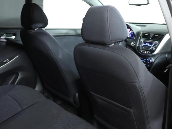 Hyundai Solaris I Рестайлинг с пробегом 2015 года, цена 1 049 000 рублей, 139200 км, седан, Автокод Объявления
