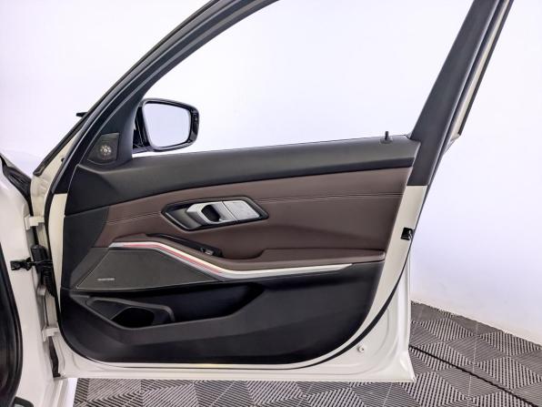 BMW 3 серии VII (G2x) с пробегом 2022 года, цена 4 450 000 рублей, 47797 км, седан, Автокод Объявления