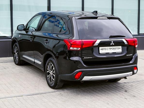 Mitsubishi Outlander III Рестайлинг 2 с пробегом 2018 года, цена 1 925 000 рублей, 104032 км, внедорожник, Автокод Объявления