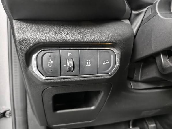 Haval Jolion I с пробегом 2023 года, цена 2 010 000 рублей, 63560 км, внедорожник, Автокод Объявления