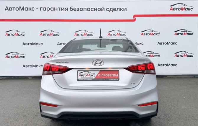 Hyundai Solaris II с пробегом 2017 года, цена 1 346 000 рублей, 120120 км, седан, Автокод Объявления