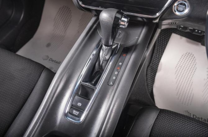 Honda Vezel I Рестайлинг с пробегом 2018 года, цена 1 899 000 рублей, 106000 км, внедорожник, Автокод Объявления
