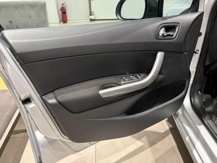 Peugeot 408 I Екатеринбург  - изображение 12