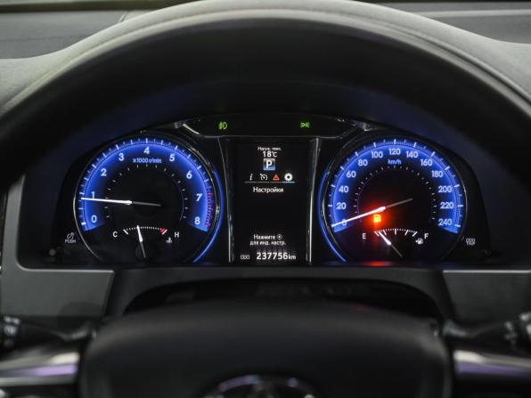 Toyota Camry VII (XV50) Рестайлинг с пробегом 2017 года, цена 1 799 000 рублей, 237756 км, седан, Автокод Объявления