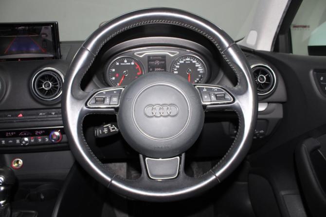 Audi A3 III (8V) с пробегом 2013 года, цена 1 600 000 рублей, 64600 км, хэтчбек, Автокод Объявления