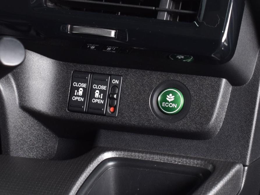 Honda Stepwgn V Рестайлинг Кемерово  - изображение 19